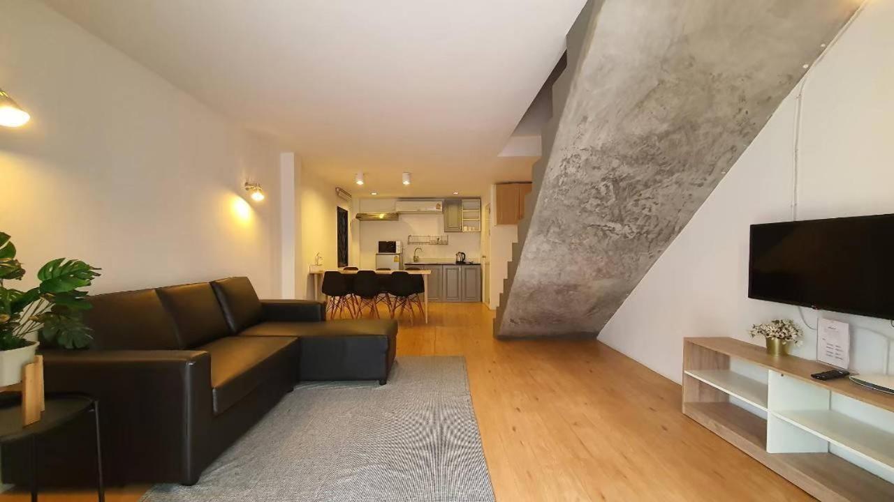 Srianunt Boutique Hotel Buri Ram Zewnętrze zdjęcie